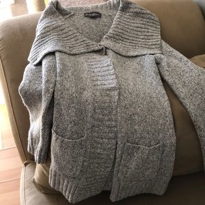 Grey Eddie Bauer sweater